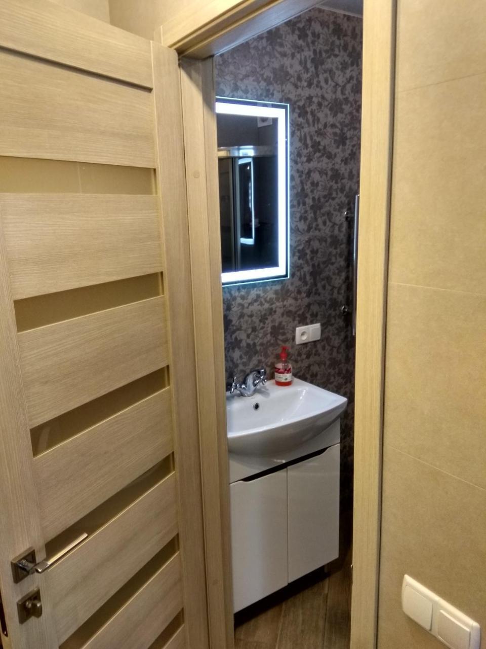 Luxury Loft В Центре Полтавы Poltava Exterior photo